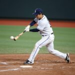 박해민 통산도루 477개 KBO 4위 박해민이 도루를 성공하며 2루에 안착하는 모습