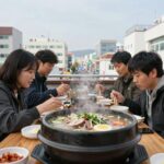 여름 메밀국수 맛집과 레시피 시원한 동치미 막국수와 수육이 담긴 식탁