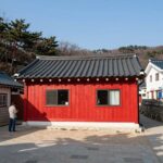 쌍용계곡 펜션 추천 가격 시설 비교 쌍용계곡 하늘물빛별그림자 펜션 외관 빨간색 룸