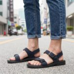 여름철 편안한 데일리 테바 샌들 추천 테바 미드폼 인피니티 샌들 착용 사진